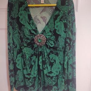 Venezia women's size 14/16 top